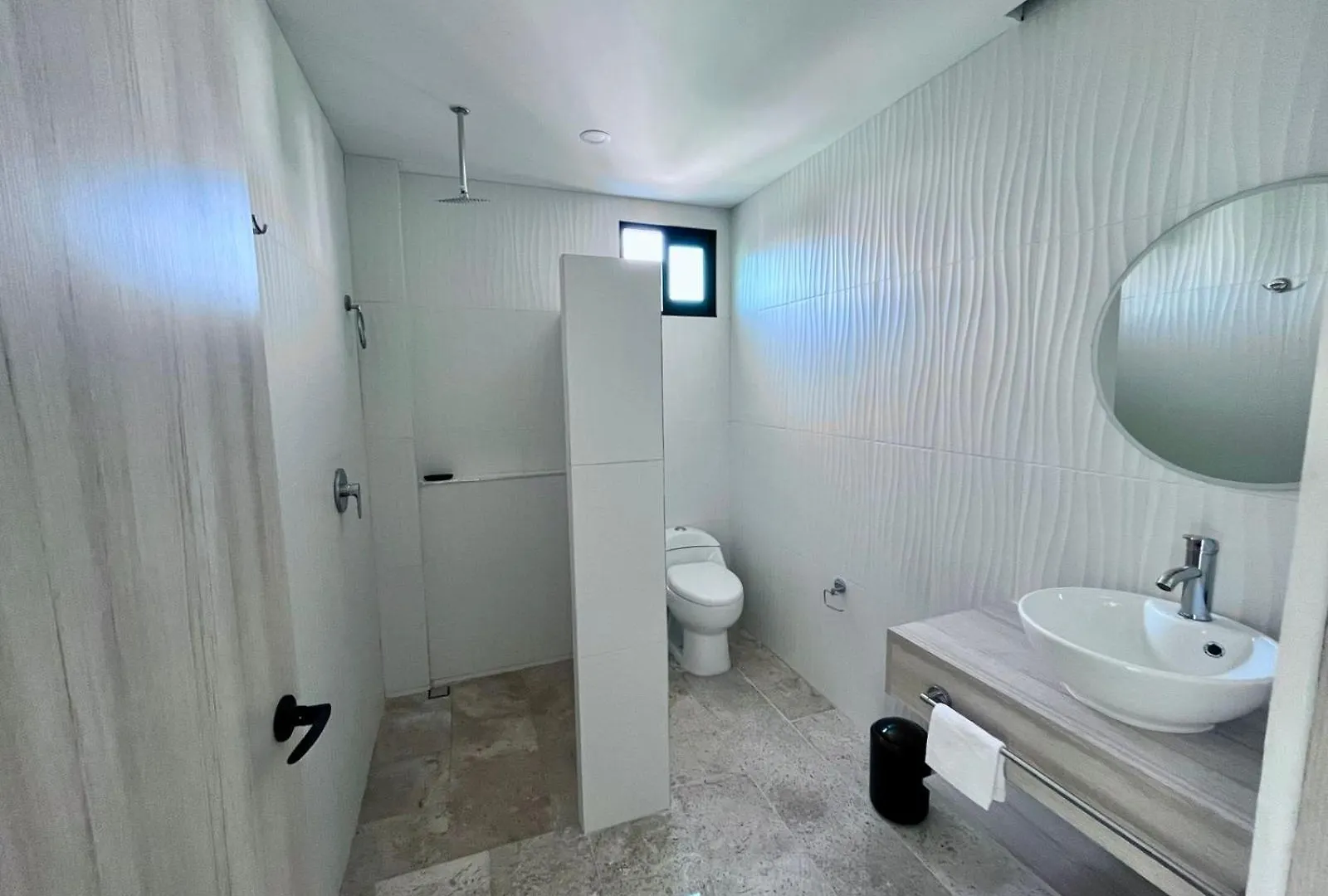 1 Bd Apt Top Location! Gym, Pool Playa del Carmen Apartment